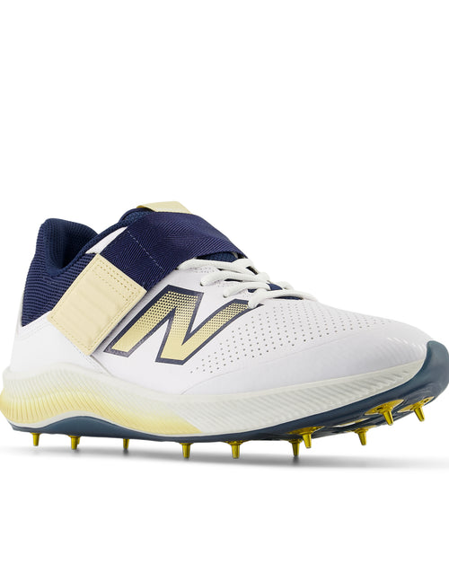 Load image into Gallery viewer, New Balance CK4040 N6 Spike Cricket Shoes New 2024
