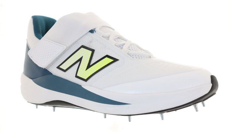 New Balance CK4040 V7 Spike Cricket Shoes New 2026