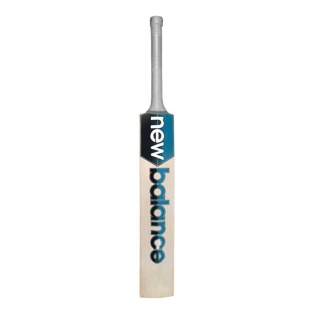 2026 New Balance DC Players Pro Cricket Bat