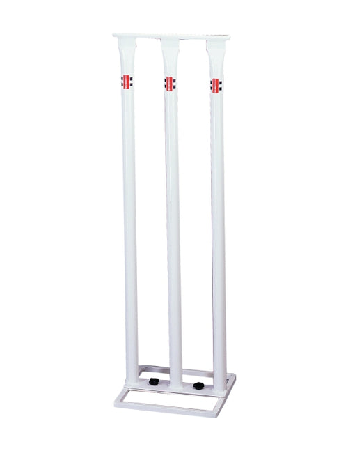 Load image into Gallery viewer, Gray Nicolls Metal Stumps (6789315559476)
